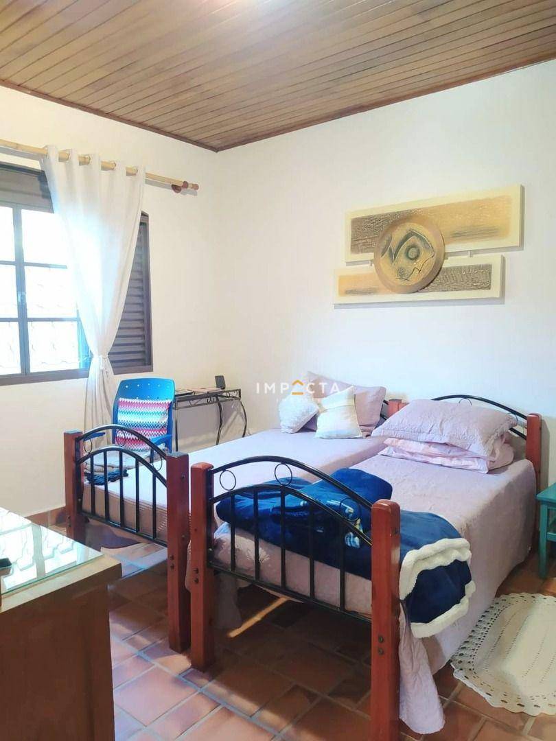 Chácara à venda com 3 quartos, 150m² - Foto 16