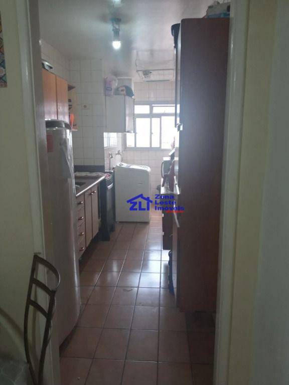 Apartamento à venda com 2 quartos, 48m² - Foto 19