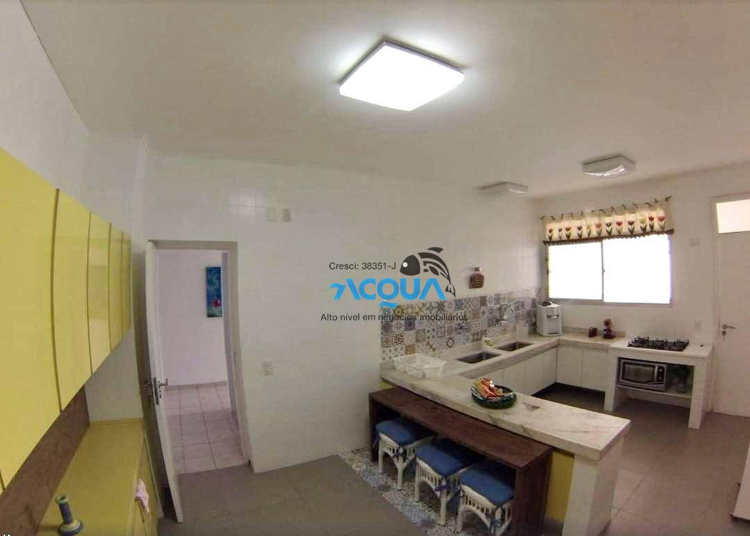 Apartamento à venda com 5 quartos, 230m² - Foto 3