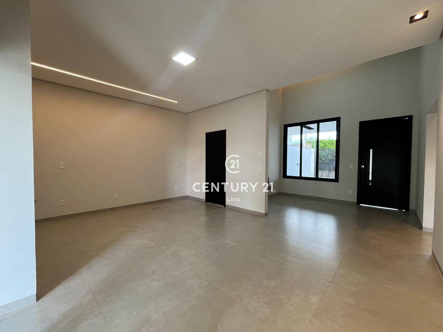 Casa para alugar com 3 quartos, 300M2 - Foto 2