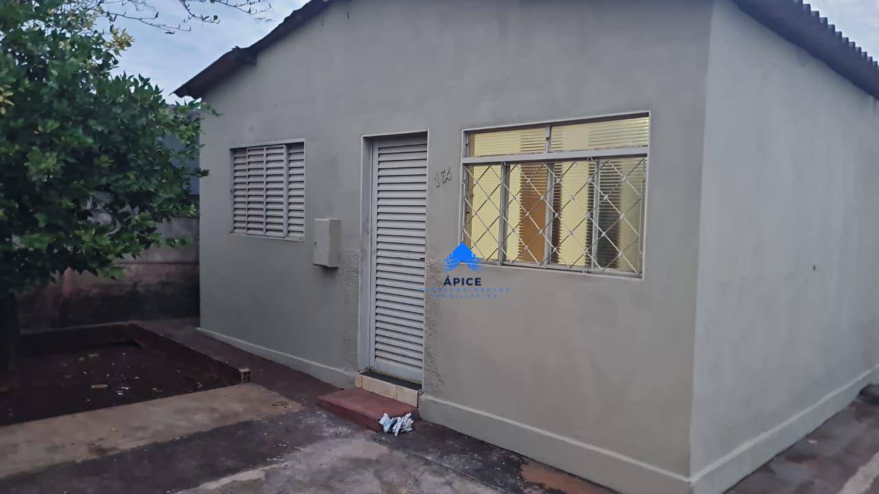Casa para alugar com 3 quartos, 200M2 - Foto 9