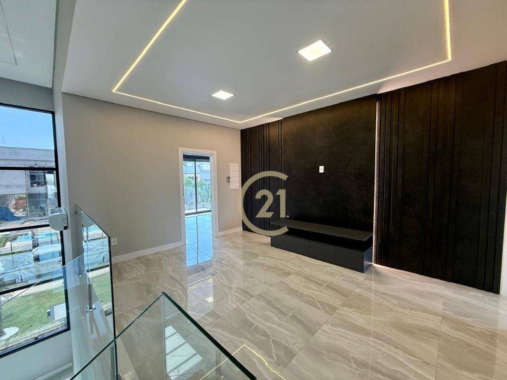 Casa de Condomínio à venda com 4 quartos, 288m² - Foto 7