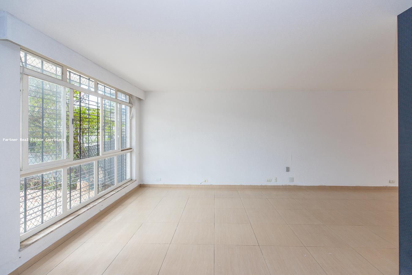Casa à venda com 3 quartos, 225m² - Foto 18