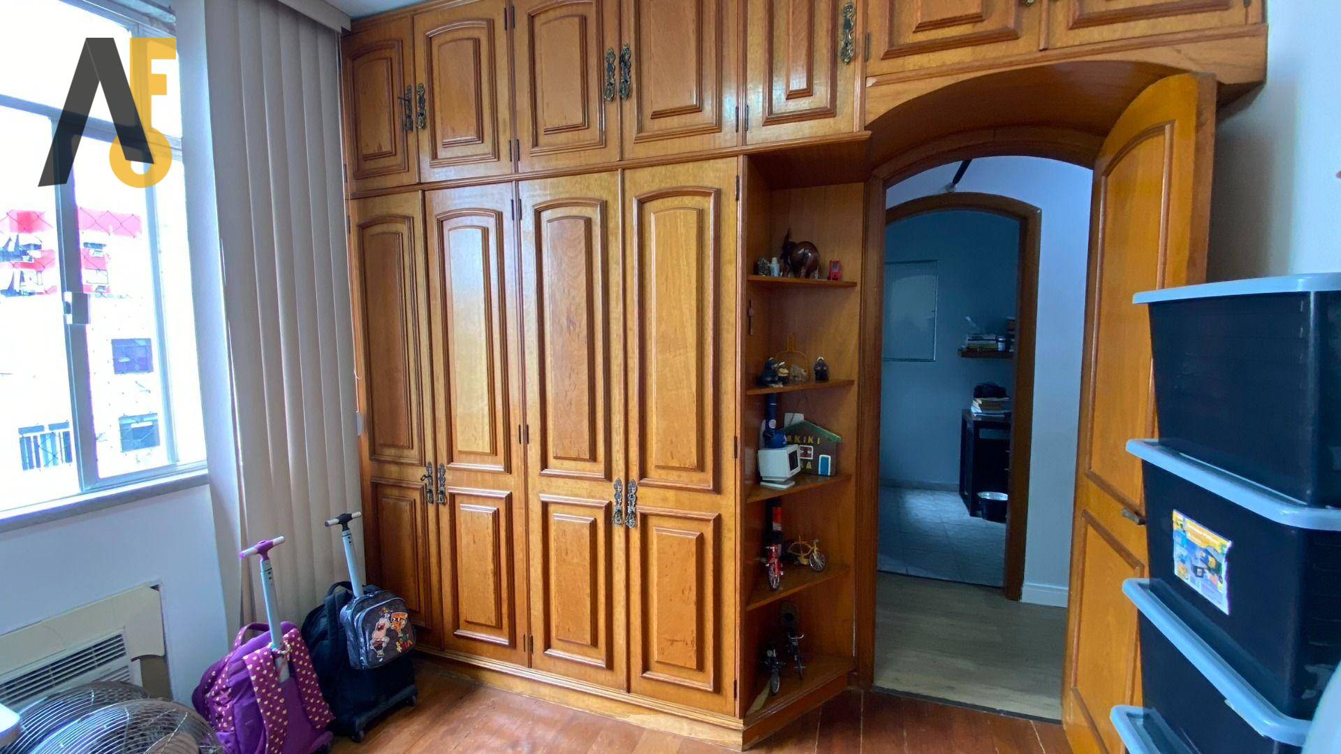 Apartamento à venda com 4 quartos, 158m² - Foto 21