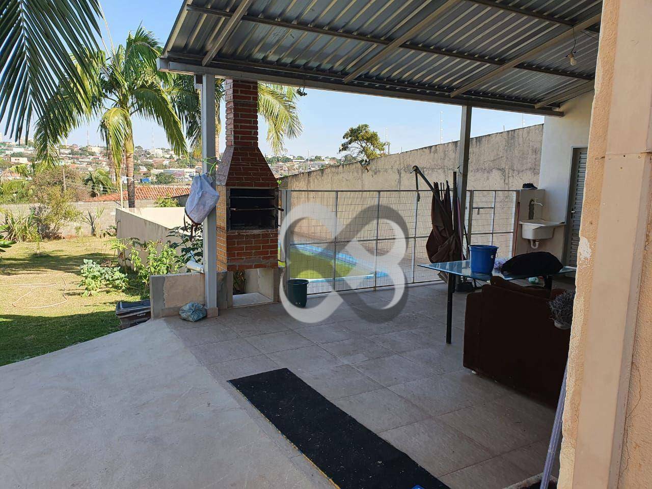 Chácara à venda com 3 quartos, 140m² - Foto 10