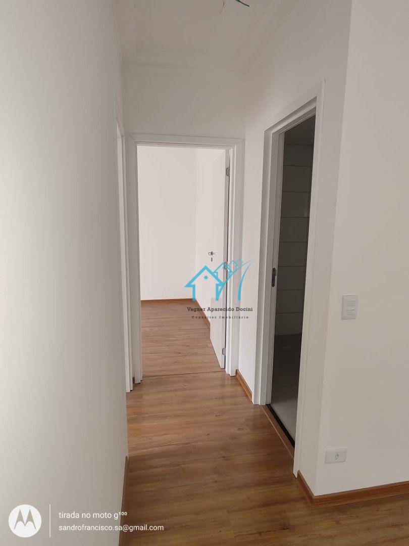 Apartamento à venda com 2 quartos, 60m² - Foto 2