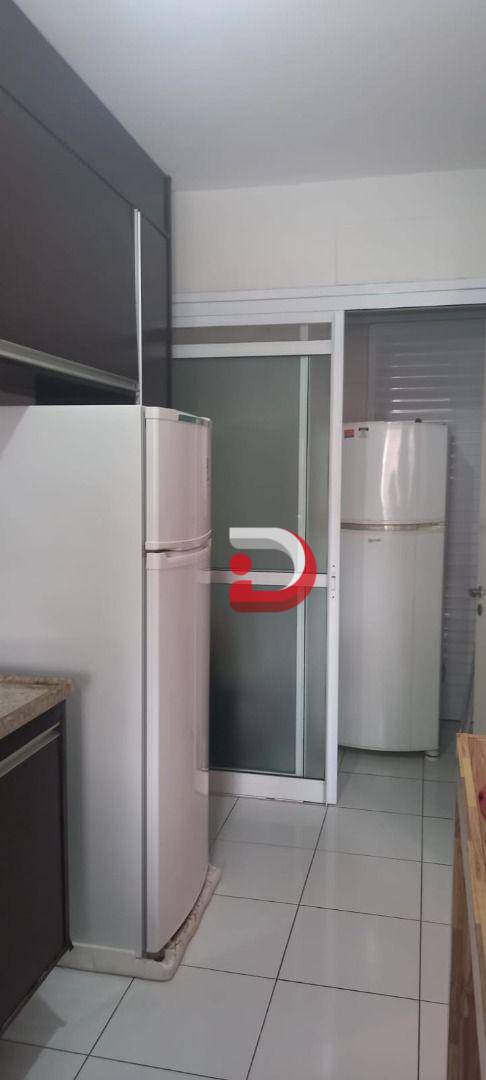 Apartamento para alugar com 2 quartos, 94m² - Foto 11