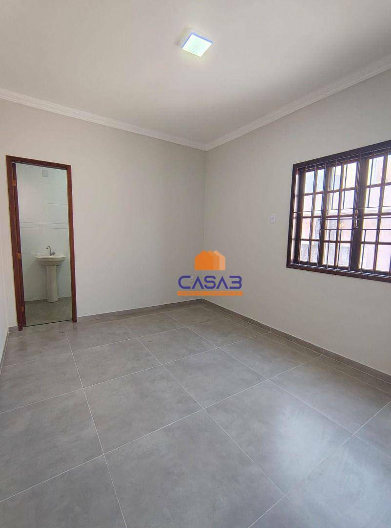 Casa à venda com 2 quartos, 80m² - Foto 14