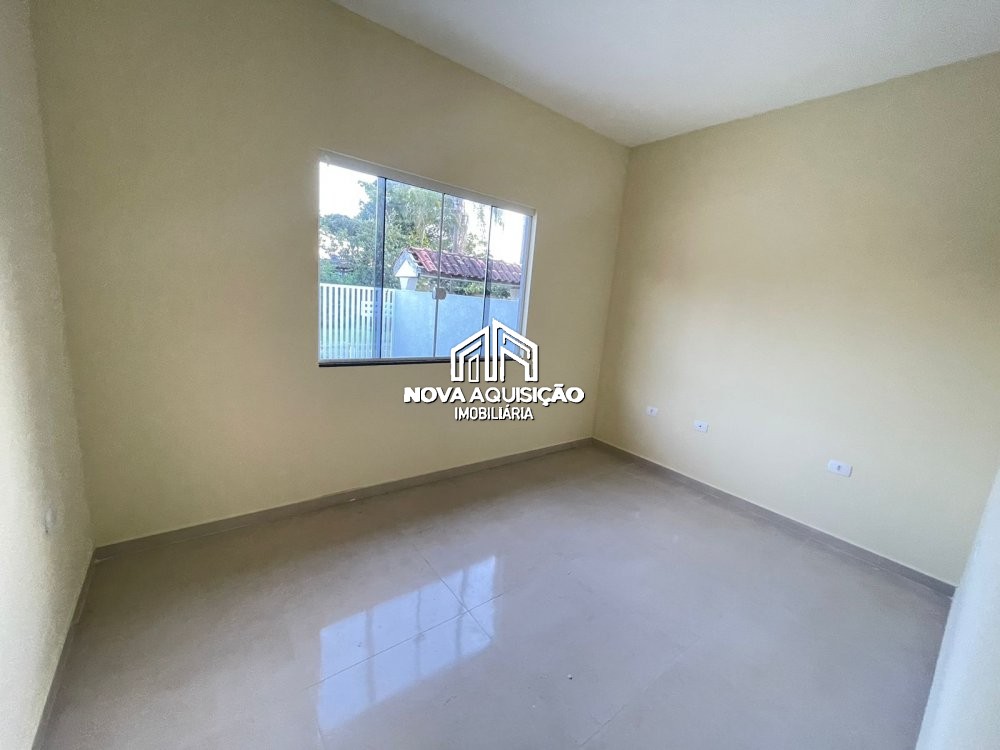 Casa à venda com 3 quartos, 82m² - Foto 5