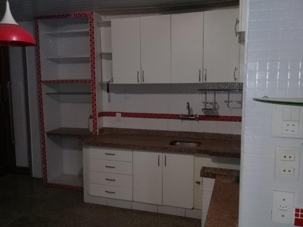 Apartamento à venda com 5 quartos, 217m² - Foto 12