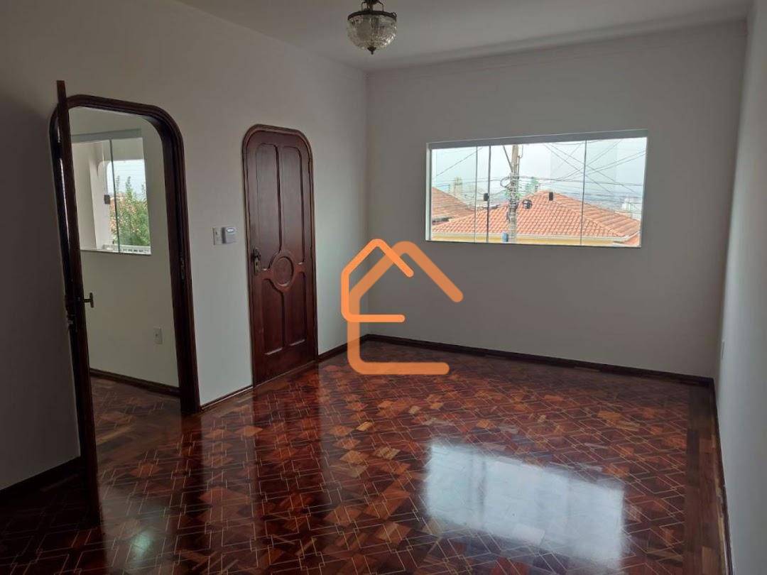 Casa à venda com 3 quartos, 258m² - Foto 15