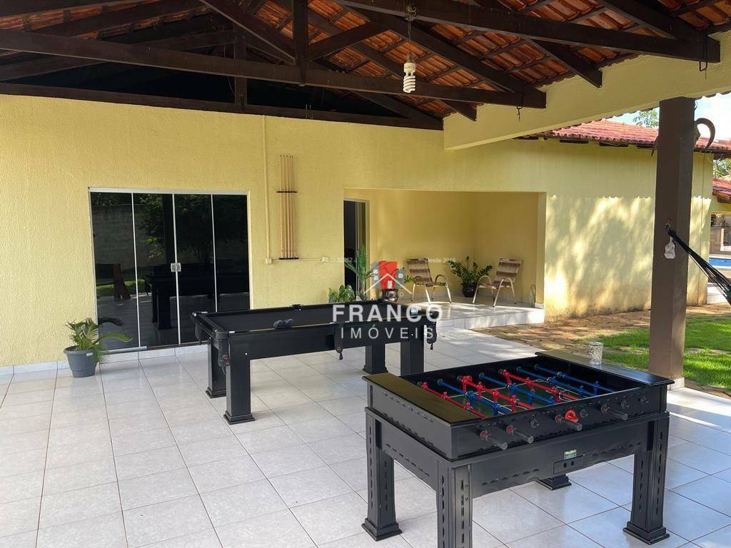 Chácara à venda com 4 quartos, 650m² - Foto 12