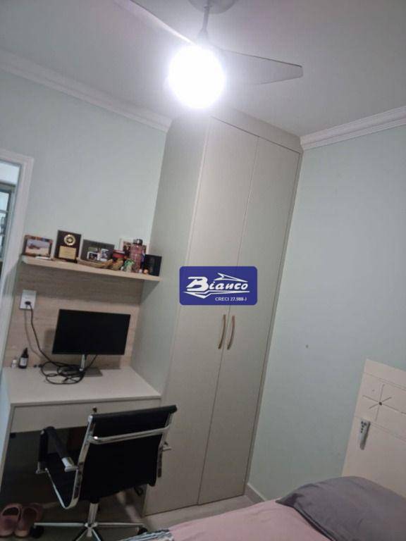 Apartamento à venda com 3 quartos, 94m² - Foto 16