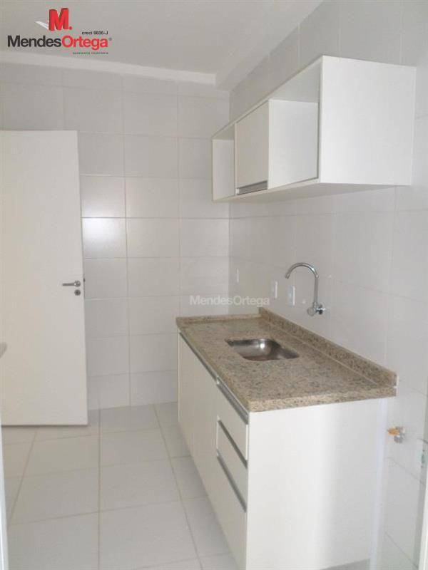 Apartamento para alugar com 2 quartos, 59m² - Foto 6