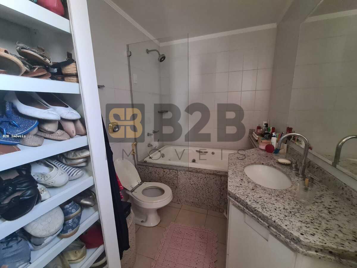 Apartamento à venda com 3 quartos, 150m² - Foto 16