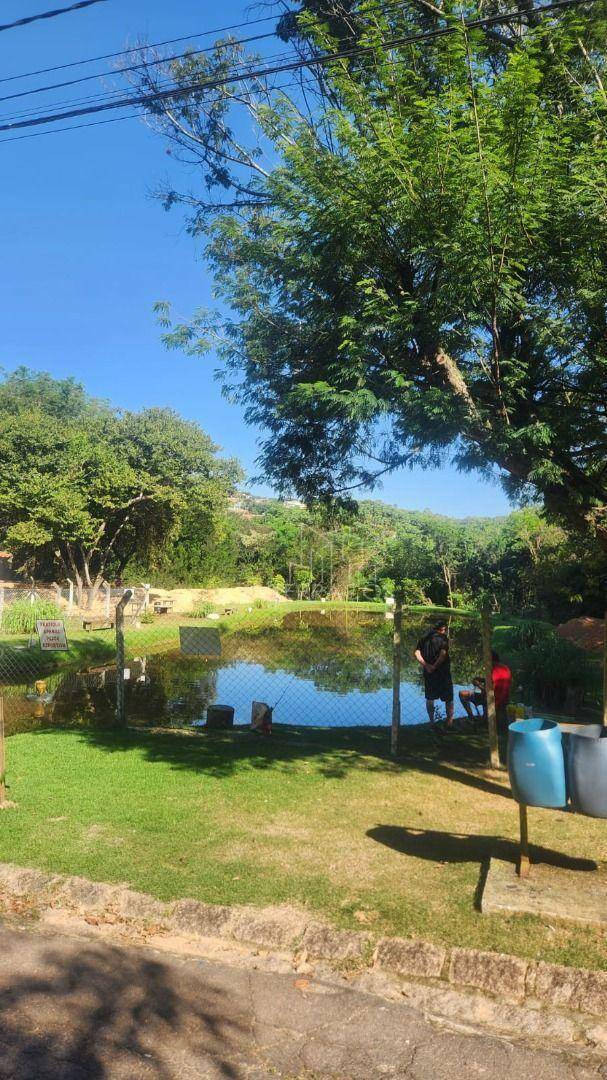 Casa à venda e aluguel com 3 quartos, 250m² - Foto 27