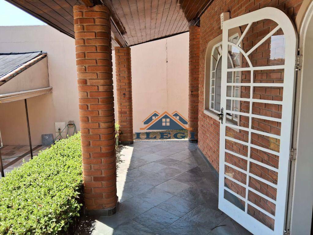 Casa de Condomínio à venda e aluguel com 4 quartos, 363m² - Foto 17