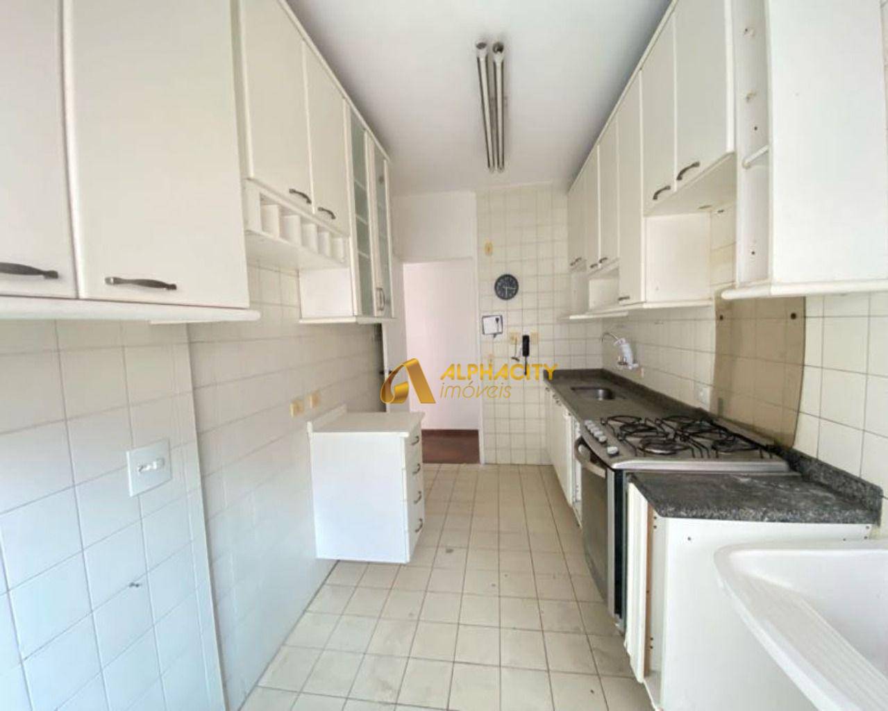 Apartamento à venda com 2 quartos, 74m² - Foto 24