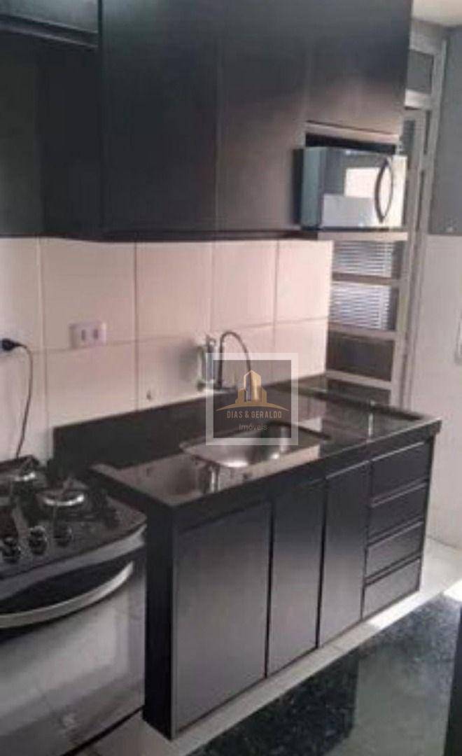Apartamento à venda com 2 quartos, 43m² - Foto 3