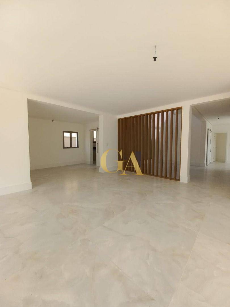 Casa de Condomínio à venda com 4 quartos, 400m² - Foto 11