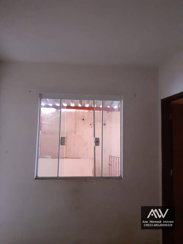 Casa à venda com 3 quartos, 100m² - Foto 8