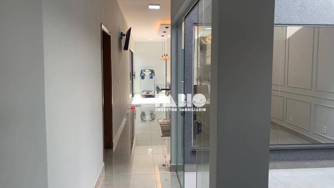 Casa à venda com 2 quartos, 140m² - Foto 9