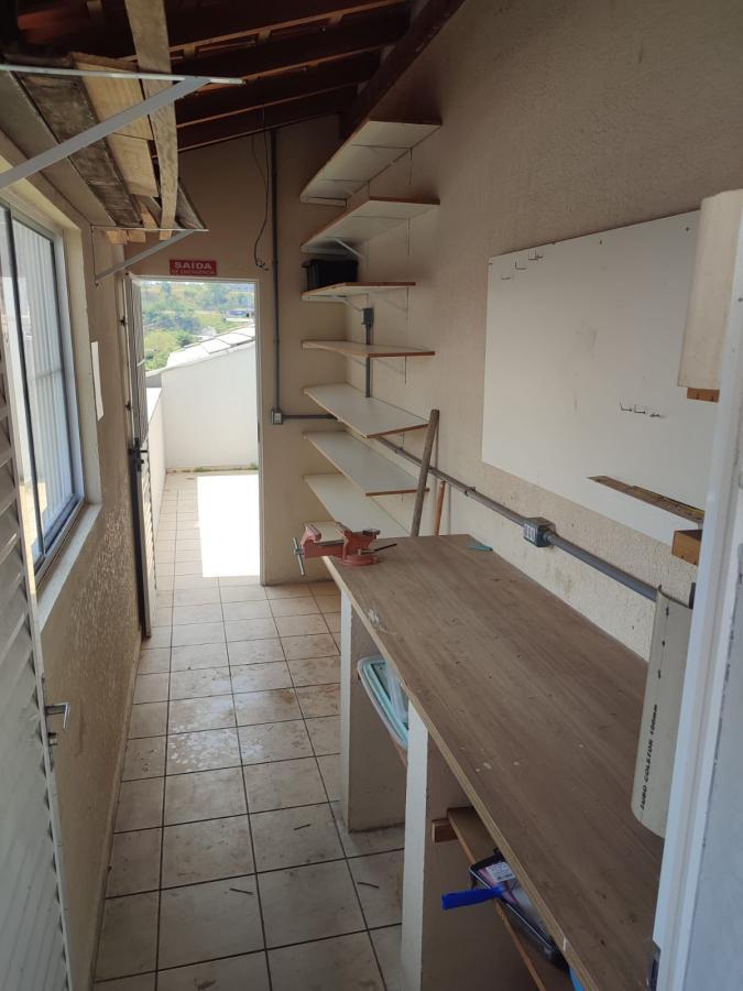 Casa à venda com 2 quartos, 318m² - Foto 10