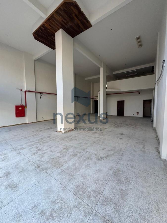 Prédio Inteiro para alugar, 150m² - Foto 7