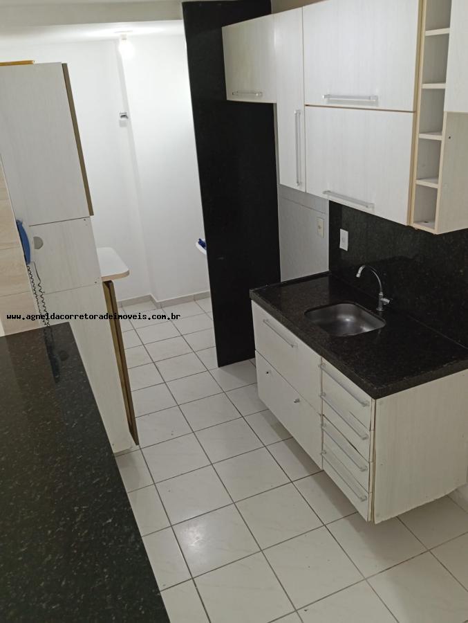 Apartamento à venda com 3 quartos, 77m² - Foto 11