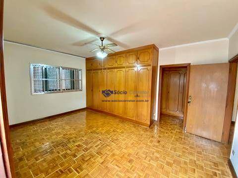 Sobrado à venda com 3 quartos, 271m² - Foto 3