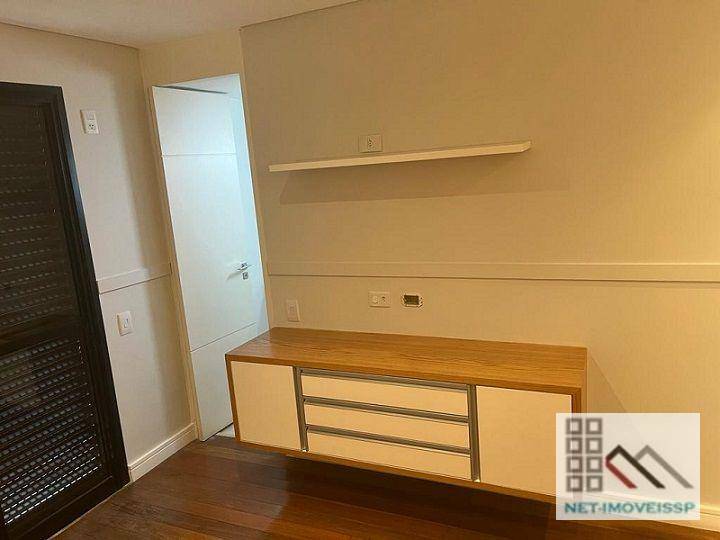 Apartamento à venda com 3 quartos, 192m² - Foto 23