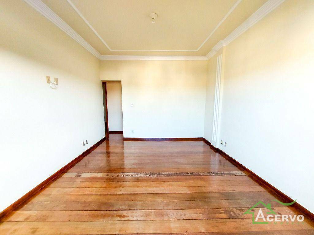 Apartamento à venda com 4 quartos, 203m² - Foto 27