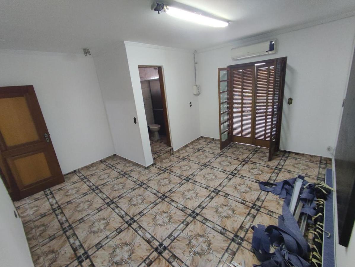 Prédio Inteiro para alugar com 2 quartos, 63m² - Foto 5