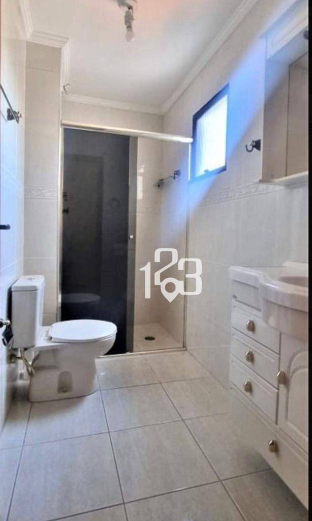 Apartamento à venda com 2 quartos, 72m² - Foto 7