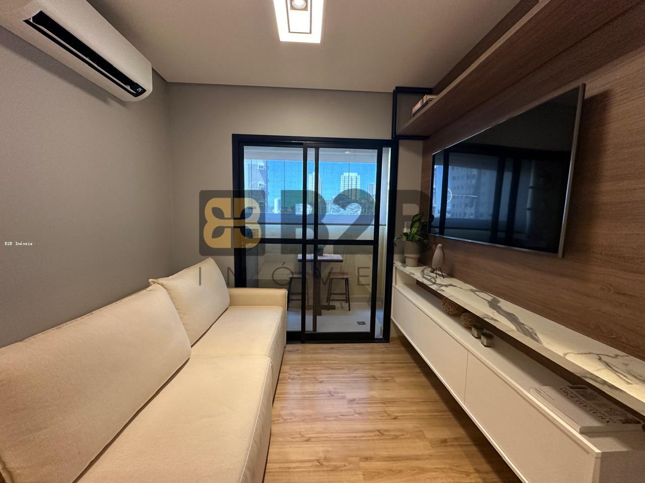 Apartamento à venda com 3 quartos, 70m² - Foto 2