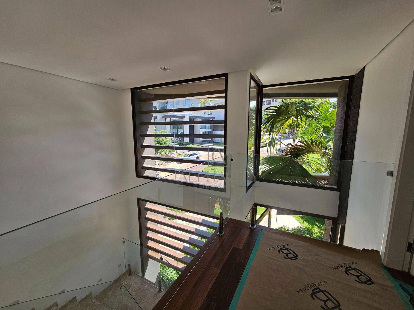 Casa de Condomínio à venda com 4 quartos, 1010m² - Foto 14