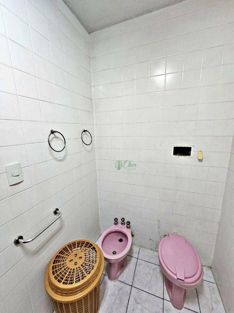 Apartamento à venda com 3 quartos, 142m² - Foto 12