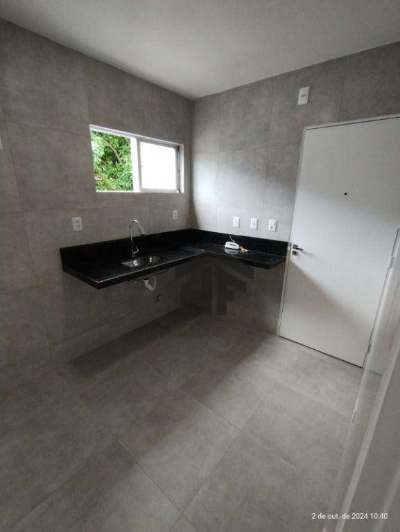 Apartamento à venda com 3 quartos, 70m² - Foto 12