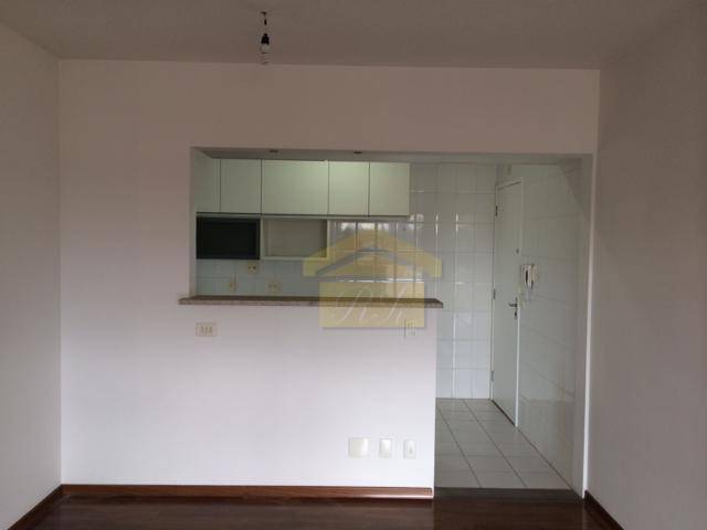 Apartamento à venda com 2 quartos, 83m² - Foto 6