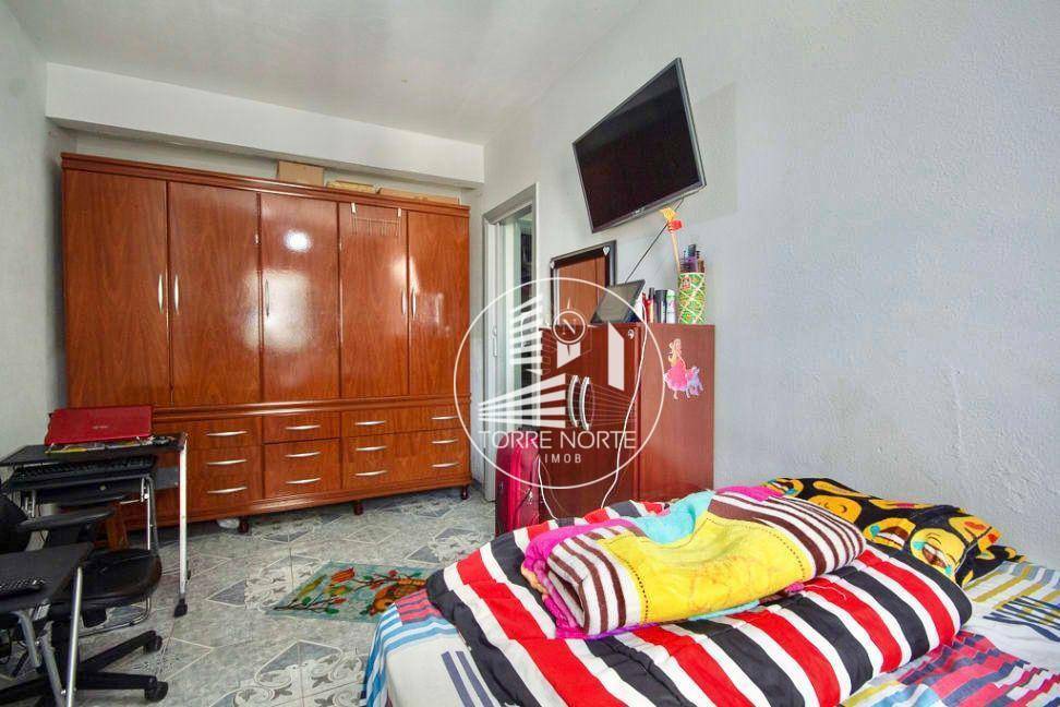 Apartamento à venda com 2 quartos, 79m² - Foto 9