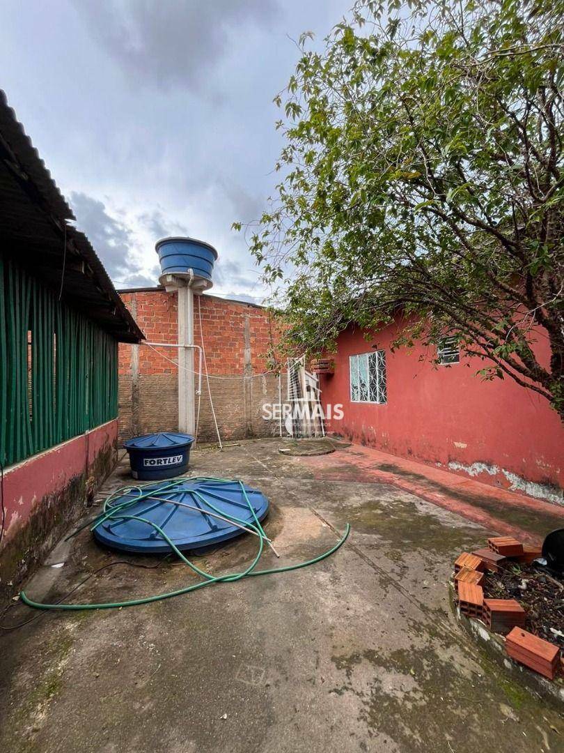 Casa à venda com 2 quartos, 250m² - Foto 21