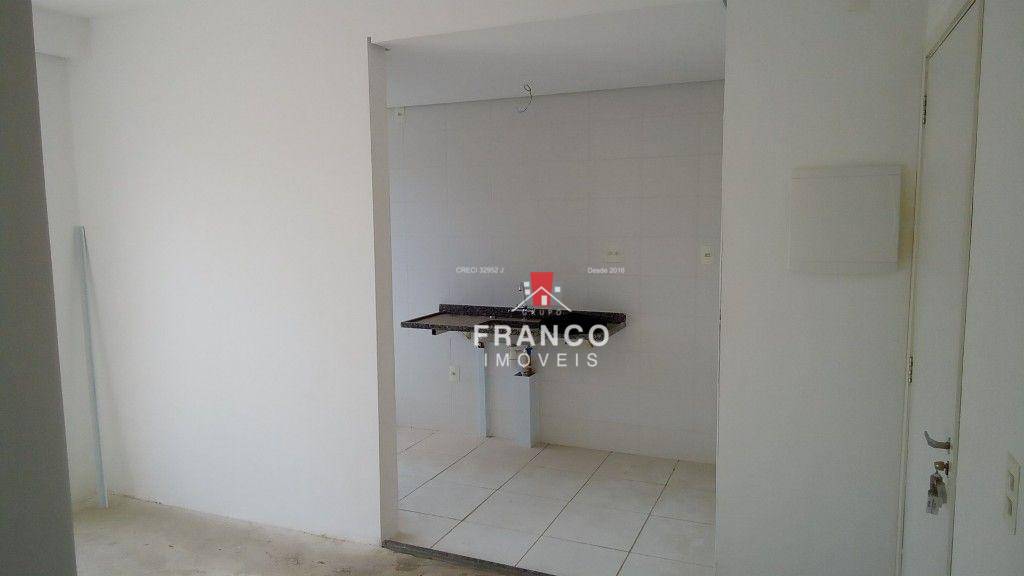 Apartamento à venda com 2 quartos, 47m² - Foto 5