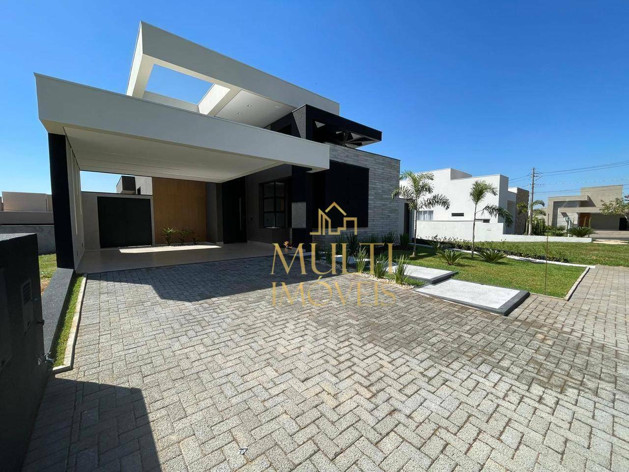 Casa de Condomínio à venda com 3 quartos, 223m² - Foto 1