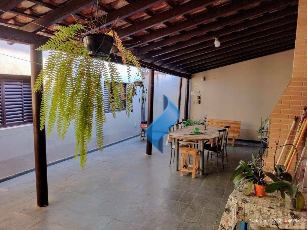 Casa à venda com 3 quartos, 178m² - Foto 21