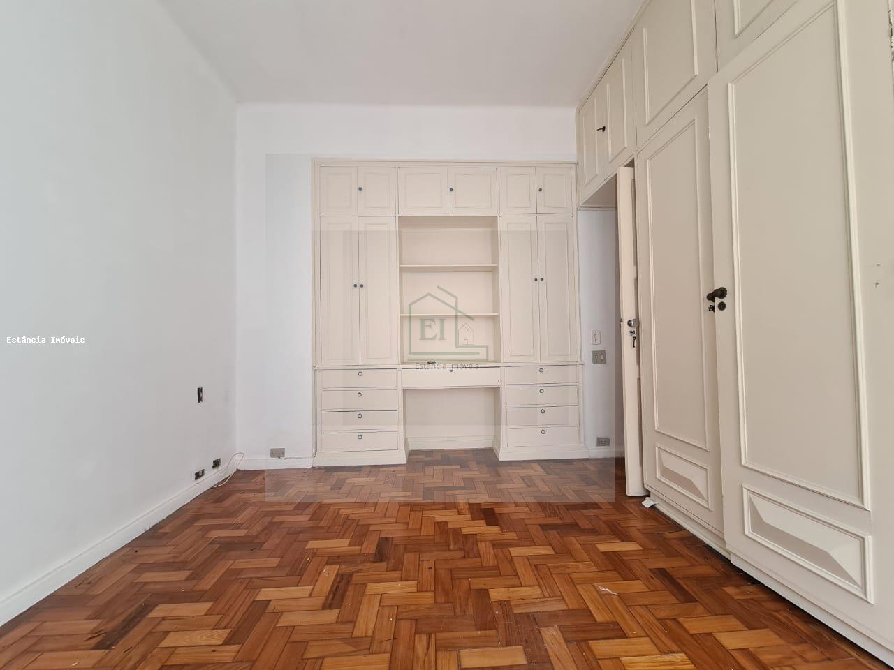 Apartamento à venda com 3 quartos, 120m² - Foto 9