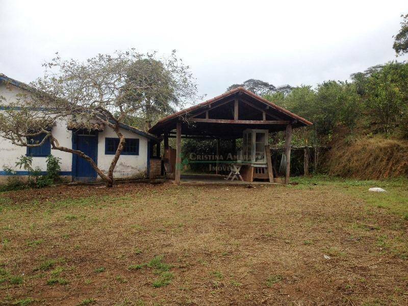 Fazenda à venda com 4 quartos, 240m² - Foto 3