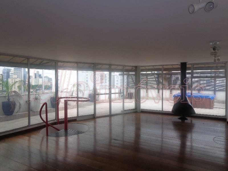 Apartamento para alugar com 3 quartos, 260m² - Foto 1