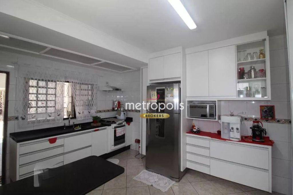 Sobrado à venda com 4 quartos, 90m² - Foto 11