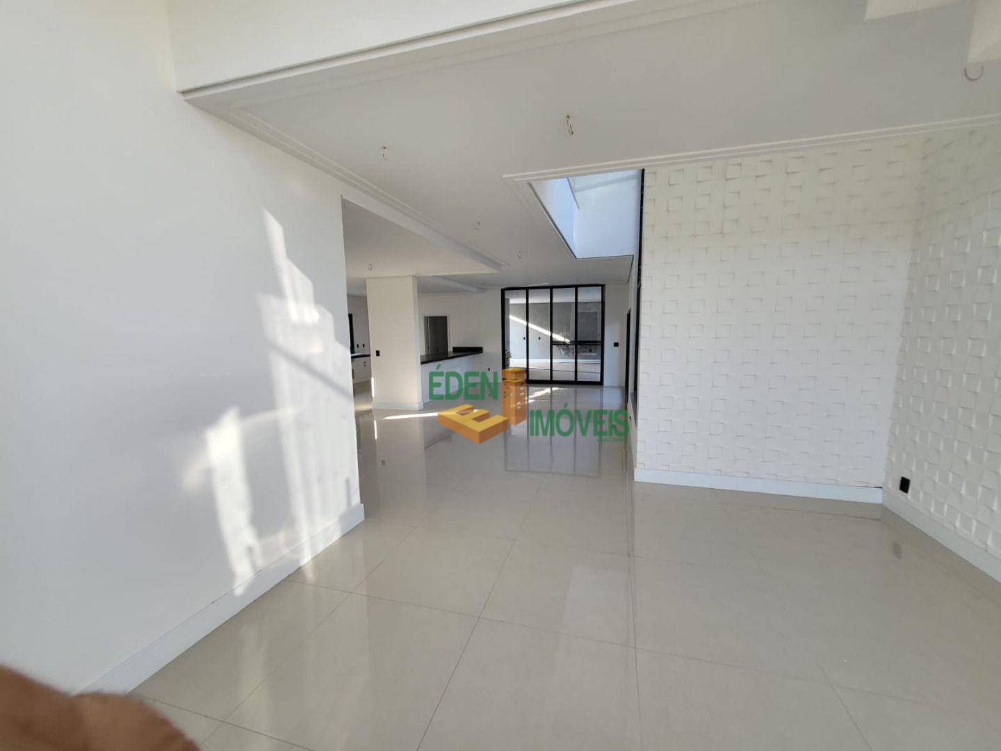 Casa de Condomínio à venda com 4 quartos, 416m² - Foto 7