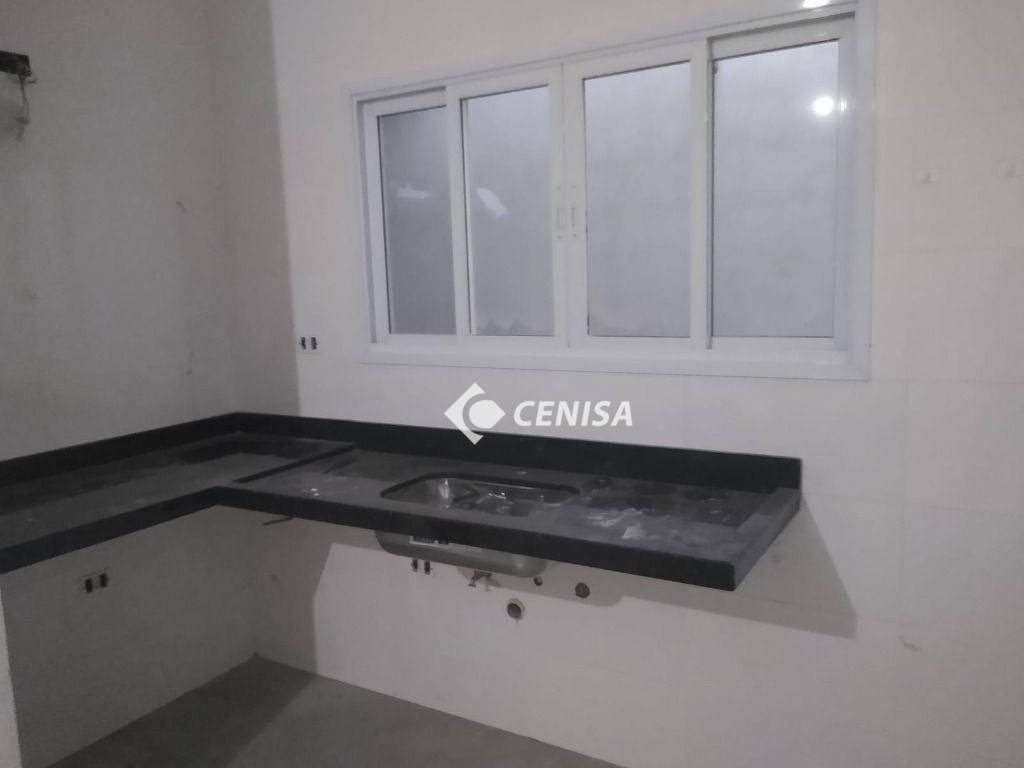 Casa à venda com 3 quartos, 150m² - Foto 5